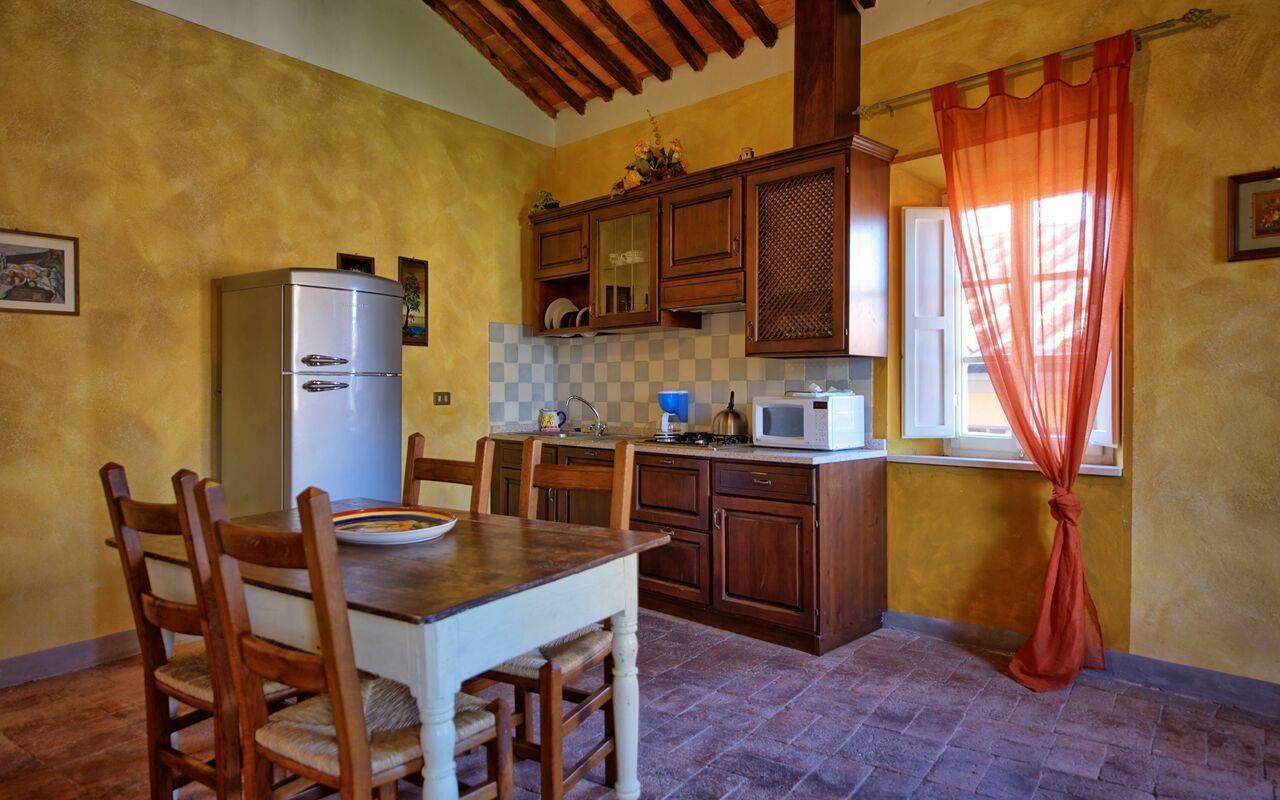 Logement Vescovo: Cuisine, Salle à manger, Salon