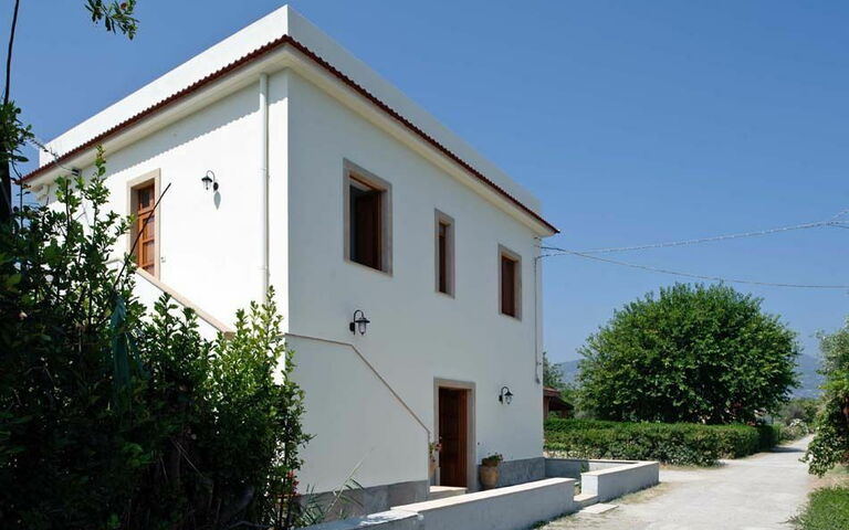 Cicero: Extérieurs, Jardin