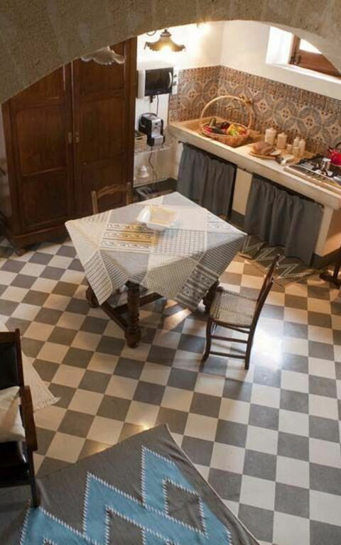 Baglio Maranzano - Titi: Cuisine, Salle à manger, Salon