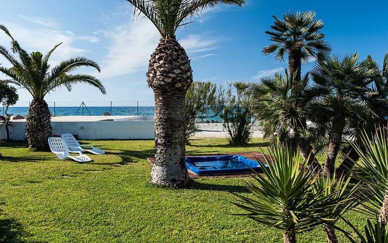 Cala Marina: Jardin