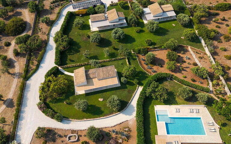 Isla Verde: bassin, Extérieur, Extérieurs, Jardin, Vues