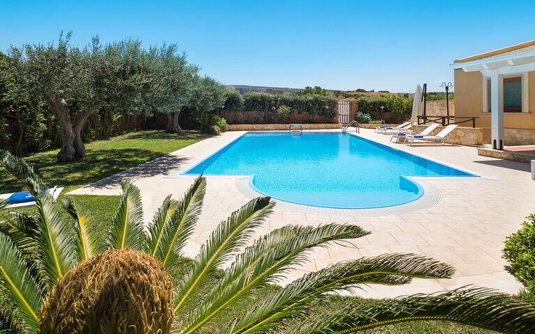 Afrodite: bassin, Été, Extérieur, Jardin