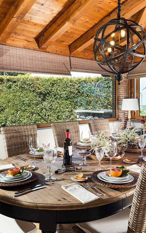 Viagrande: Salle à manger