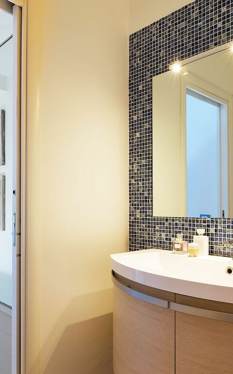 Viagrande: Salle de bain