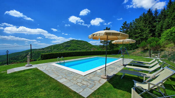 Villa Portole Due: bassin