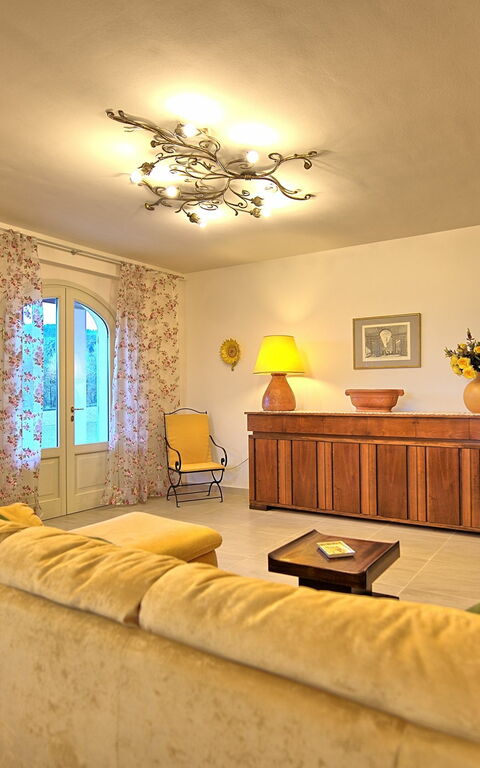 Villa Gaville: Salon