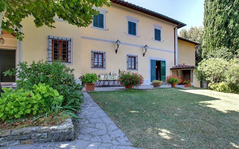 Villa Stolli: Extérieurs, Jardin