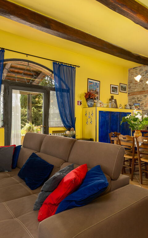 Villa Sabrina: Cuisine, Salle à manger, Salon