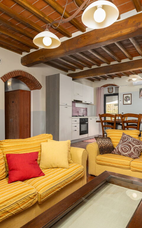 Villa Morandi: Cuisine, Salle à manger, Salon
