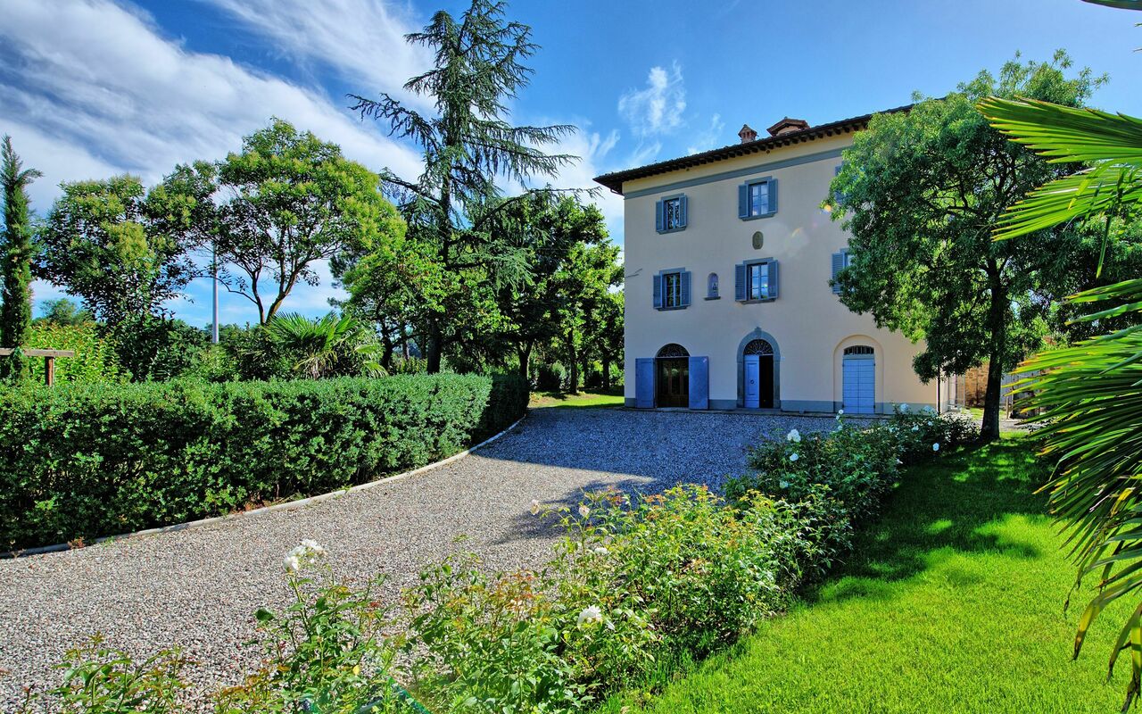Villa Marietta: Extérieurs