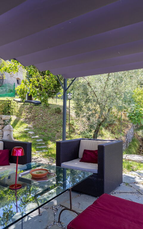 Villa Tenuta Lonciano: Balcon / Terrasse / Patio, bassin, Extérieur, Extérieurs, Jardin