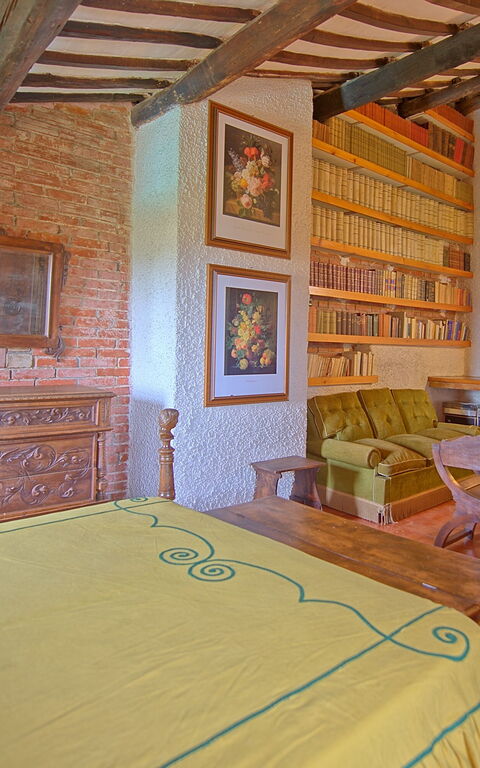 Villa Uccellaia: chambre à coucher