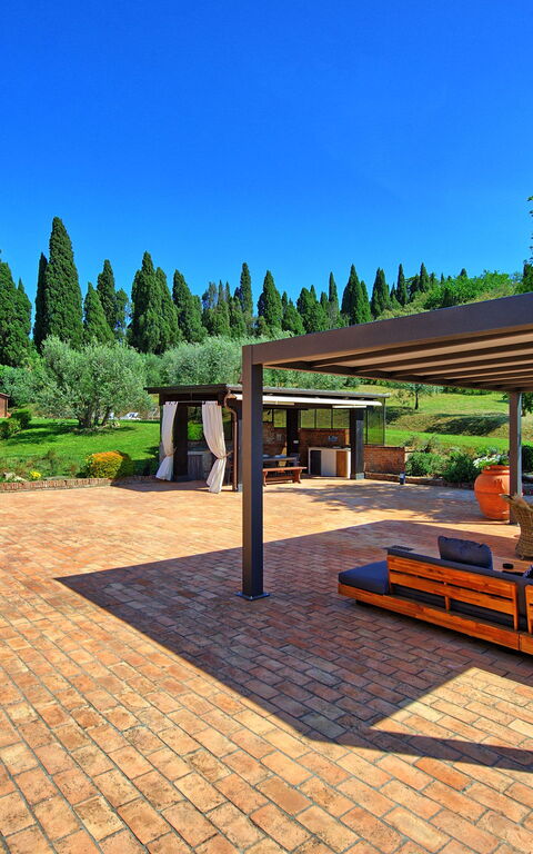 Villa Nora: Balcon / Terrasse / Patio, Extérieur, Jardin