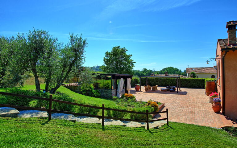 Villa Nora: Jardin