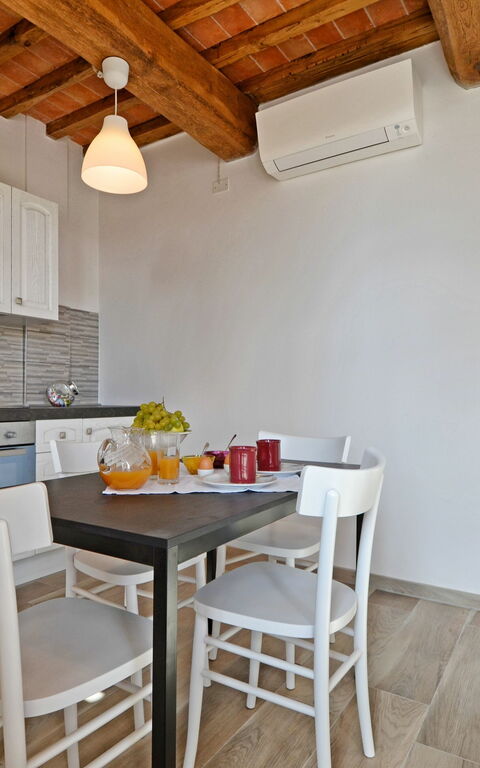 Il Fienile Di Giovanna: Cuisine, Salle à manger