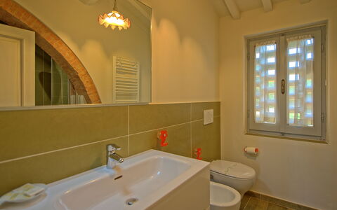 Logement Fienile: Salle de bain