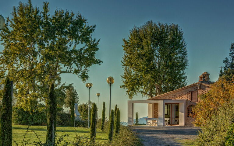 Montaione: Extérieurs, Jardin