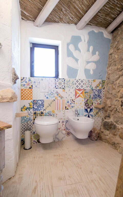 Trullo Torre Suda: Salle de bain