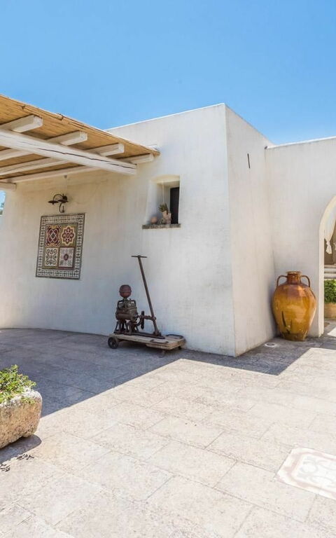 Tia Trullo: Extérieur