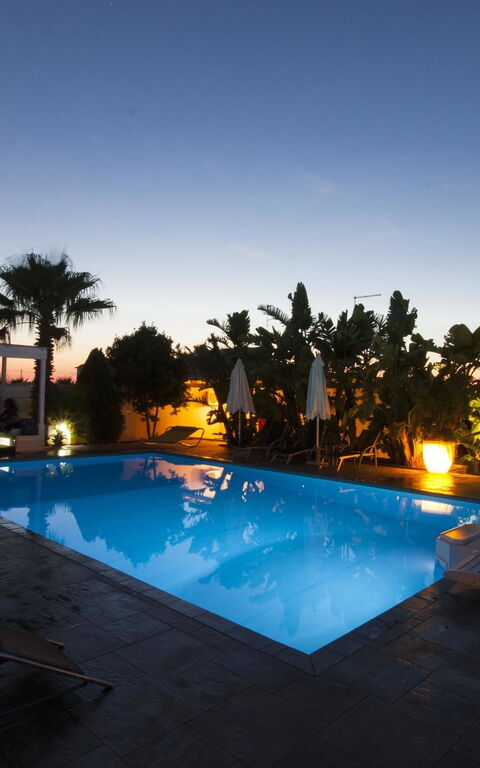 Cotriero: bassin, Jardin