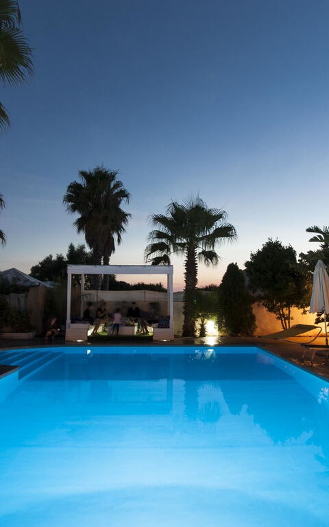 Cotriero: bassin, Jardin