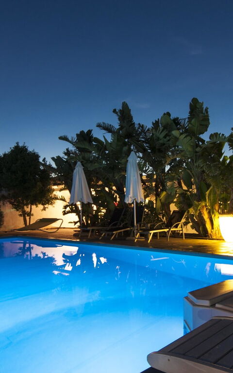 Cotriero: bassin, Jardin