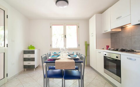 Logement Cotriero Pool: Cuisine, Salle à manger