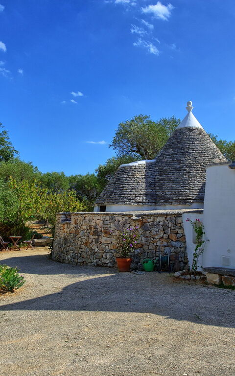 Trullo Pascarosa: Extérieur, Extérieurs