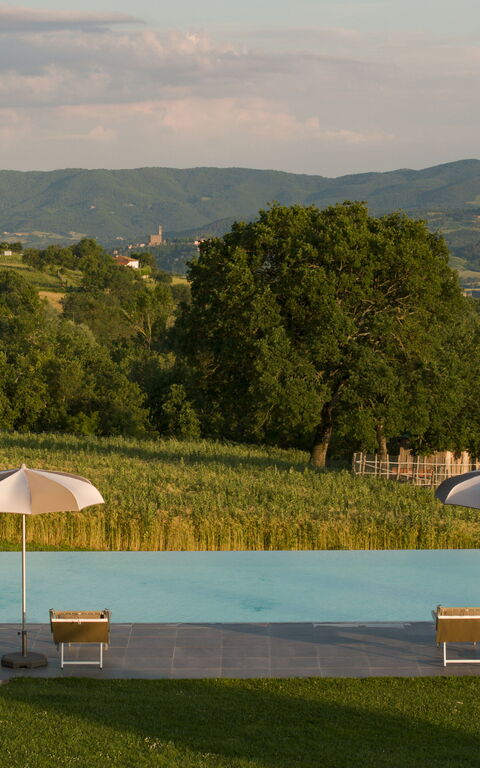 Casale Daniele: bassin, Jardin, Vues