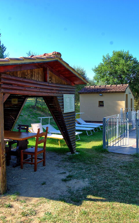 Villa Mario: bassin, Extérieur, Extérieurs