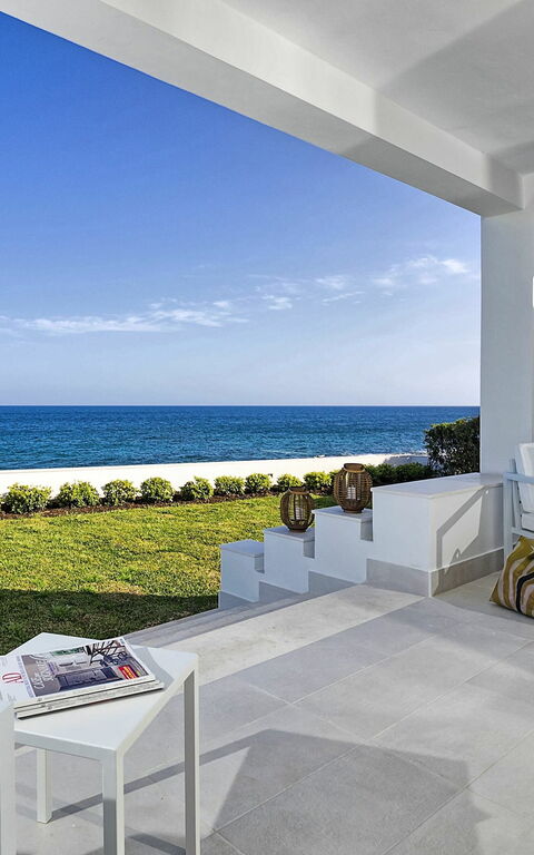 Marisol: Extérieur, Jardin