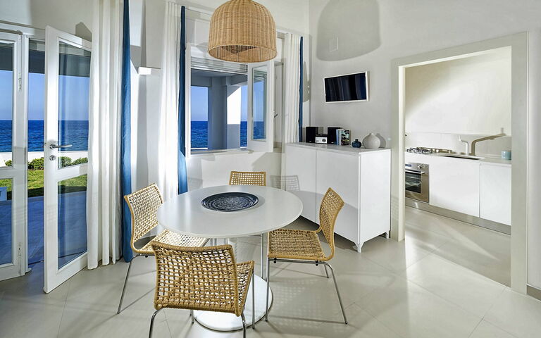 Marisol: Salle à manger, Salon