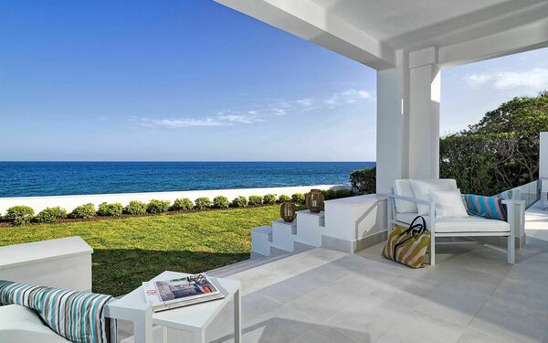 Marisol: Extérieur, Jardin