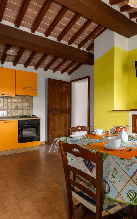 Casale Tiziano: Cuisine, Salle à manger