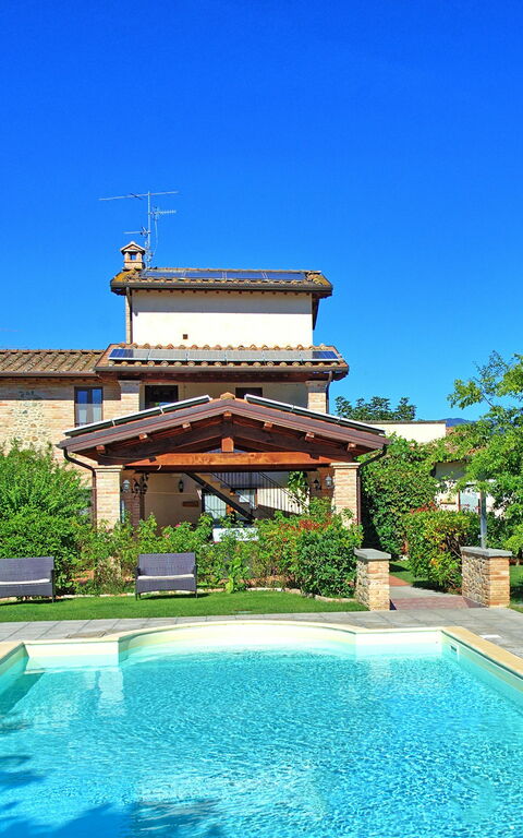 Casale Tiziano: bassin, Jardin