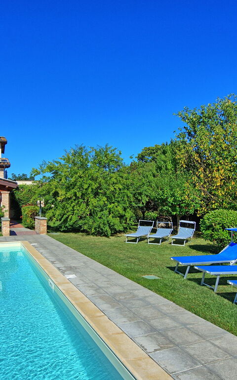 Casale Tiziano: bassin, Jardin