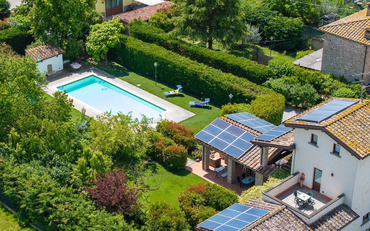 Casale Tiziano: bassin, Extérieur, Extérieurs, Jardin, Vues