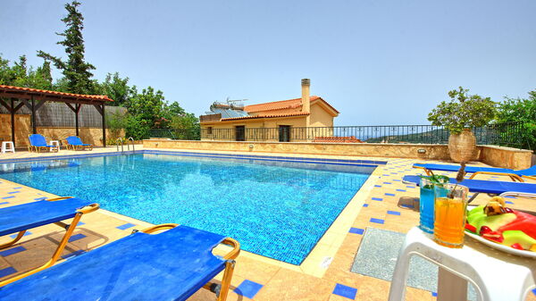 Villa Sevi Grande: bassin