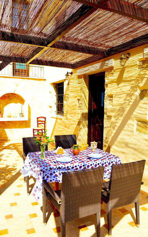 Villa Romantic Sevi: Extérieur