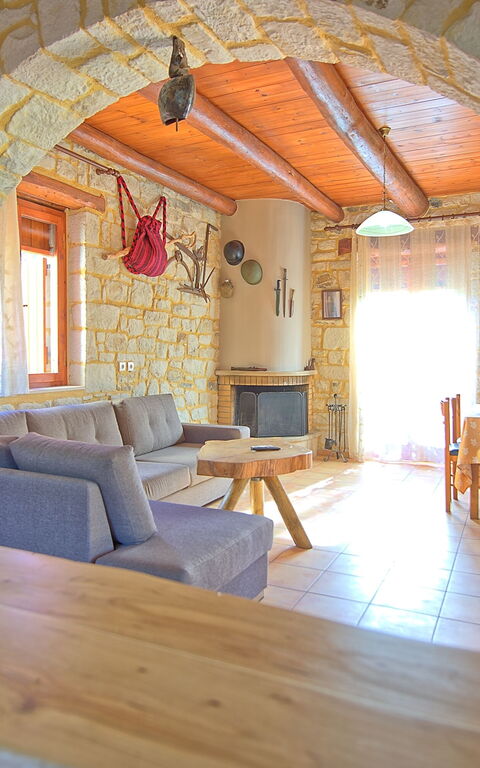 Villa Vrisses: Salon