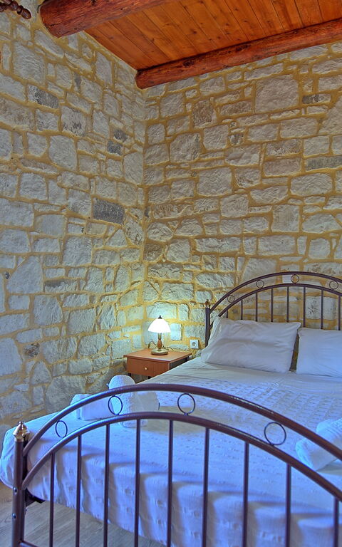 Villa Vrisses: chambre à coucher