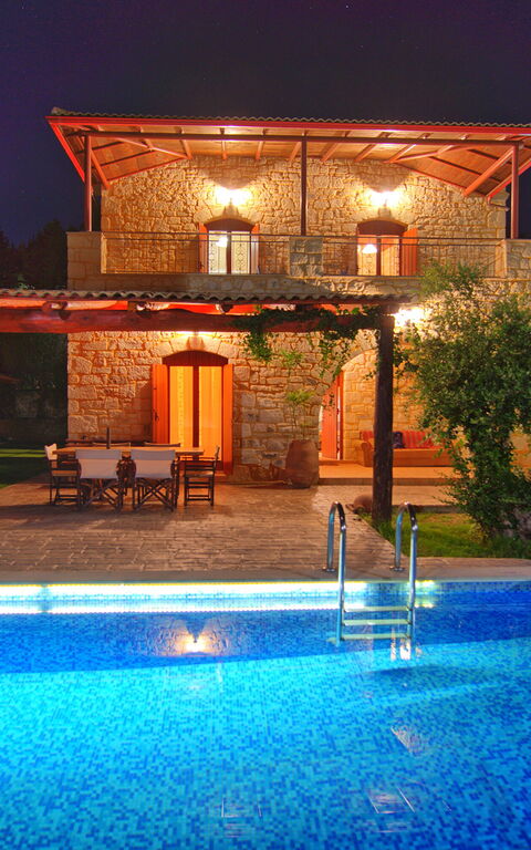 Villa Vrisses: Extérieur