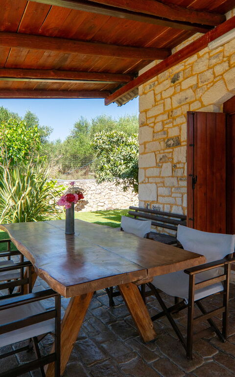 Villa Vrisses: Balcon / Terrasse / Patio, Extérieur, Jardin