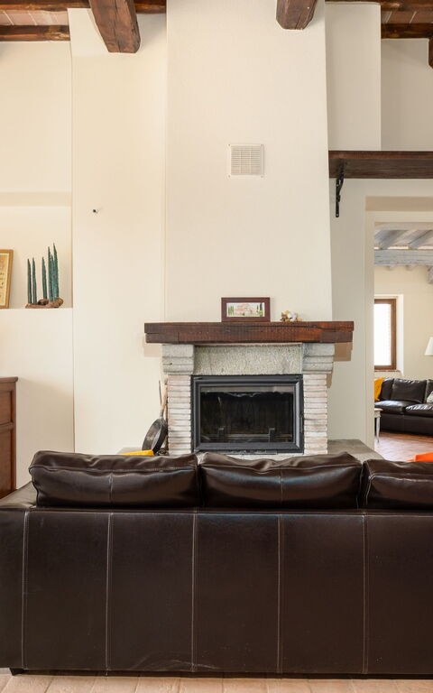 Casale Santa Francesca: Salon