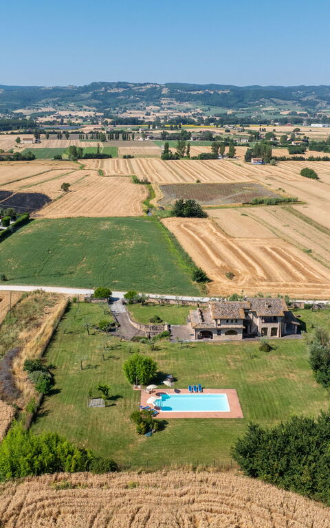 Villa Assisi: bassin, Extérieur, Extérieurs, Jardin, Vues