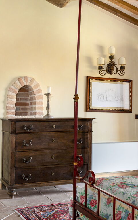 Villa Assisi: chambre à coucher