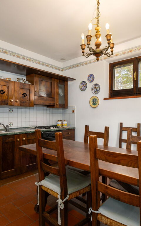 Villa Reale: Cuisine, Salle à manger