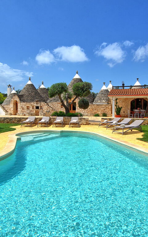 Trullo Santo Stefano: bassin, Extérieur, Jardin