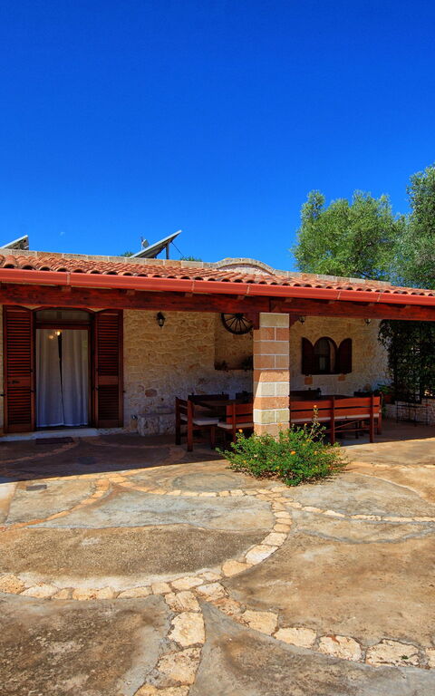 Lamia Santo Arcangelo: Extérieurs