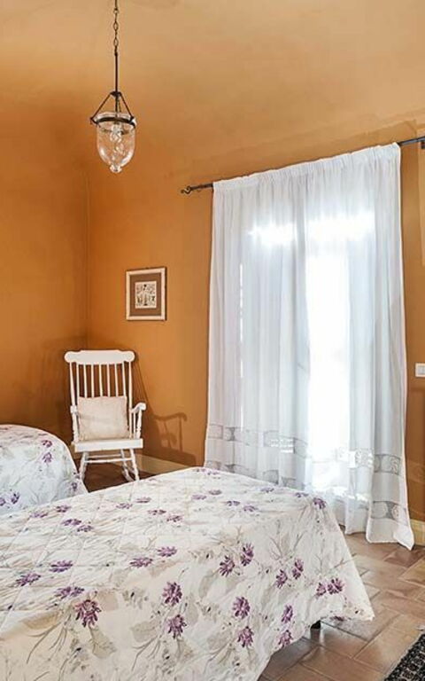 Villa Arangea: chambre à coucher